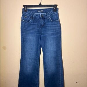Women's Wrangler Blue Jeans